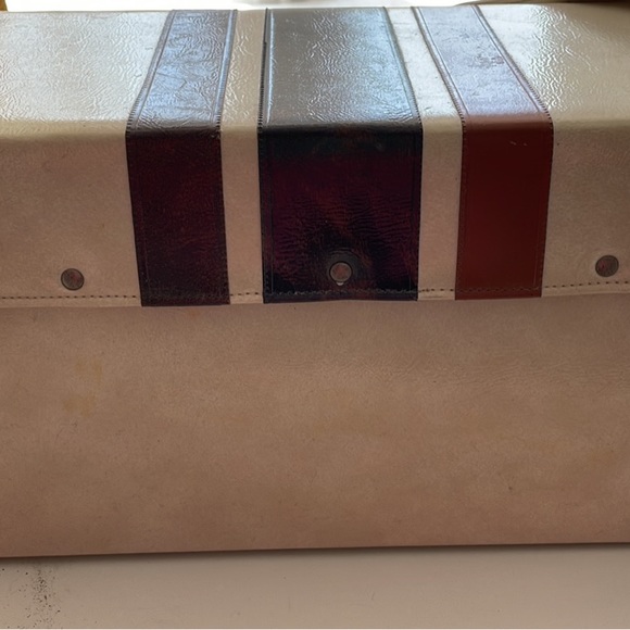 Vintage 1970s Pierre Cardin make up case in excellent vintage condition - Picture 3 of 5